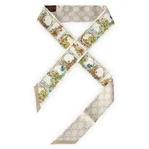 [구찌] 여성 애니멀 앤 플로럴 프린트 실크 스카프(베이지) 777352 3G001 9300