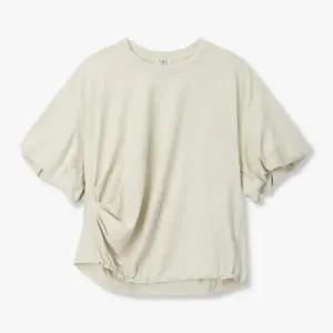 [롯데백화점]보브 린넨 블렌드 셔링 티셔츠 7116240401