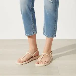 [크록스] 마이애미 통 플립 샌들 154933128