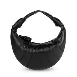 르메르 숄더백 포춘 크루아상 나파 레더 미니 블랙