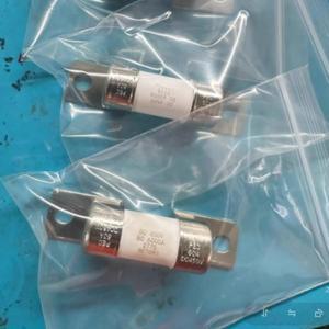 BMW 530LE G38 플러그인 브리드 모터 컨트롤러 EME 퓨즈 고전압 퓨즈 인버터 퓨즈 자동차 전자 제품용 1개