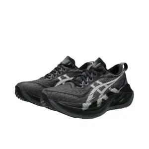 아식스 슈퍼블라스트2 마라톤화 런닝화 블랙 화이트 1013A160-001 (아식스 슈퍼블라스트2 마라톤화 런닝화 블랙 화이트 1013A160-001)