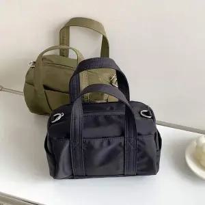 미니멀 사이즈 원통형쉐입 탈부착 스트랩 멀티 토트백