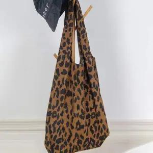 여자 가벼운 레오파드 브라운 호피 에코백 숄더백