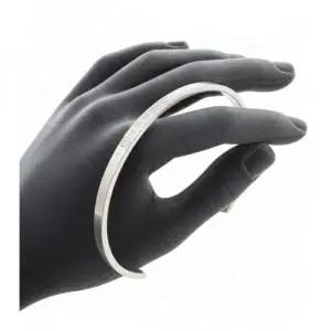 MUST IT_메종 마르지엘라 26SS Numerical 커프 SM1UY0100 P8863 101)