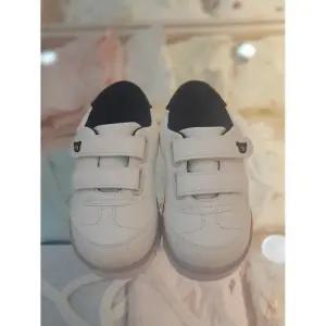 [아가방]아가방 세이브존06 빈라이트운동화 01P076403 (11665396)