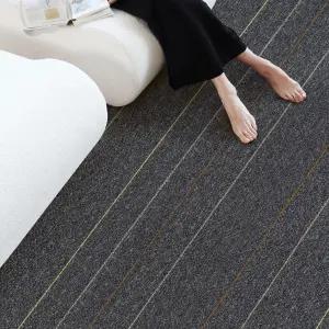 40 타일 20 x20 카펫 타일107평방피트 /카튼 홈 및 사무실용 미끄럼 방지 접착 패딩 처리된 사각 바닥재