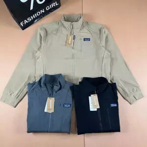 남성 트렌디 아이템 점퍼 야상사파리 바타기능 아웃도어 레이저스탠드넥 방풍 재킷 코트 소프트 케이스 상