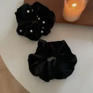 AMA0071 벨벳 곱창 머리끈 예쁜 헤어액 헤어슈슈 곱창끈 곱창밴드 폼폼이머리끈 벨벳곱창끈