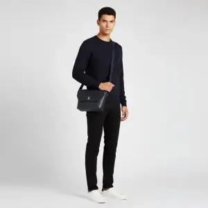 레더 스몰 라이트 메신저백 8062904 ML SM WRIGHT ETH A1189