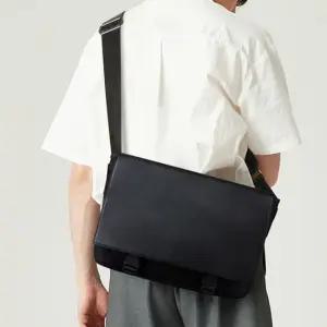 블랙 베이직 스퀘어 무지 메신저백 숄더 크로스 가방 남성숄더백 남성크로스백