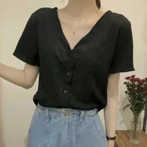 출근 룩 코디 여자 여름 반팔 브이넥 버튼 가디건 쇼핑몰 여성 검정 용 오피스 예쁜