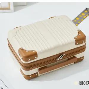 여행용 레디백 소형 14인치 미니 캐리어 기내용 가방 캐래어 소지품 레디