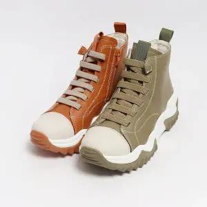 더슈즈 천연소가죽 볼라티 컴포트 쿠션 미끄럼방지 스니커즈 5CM P657