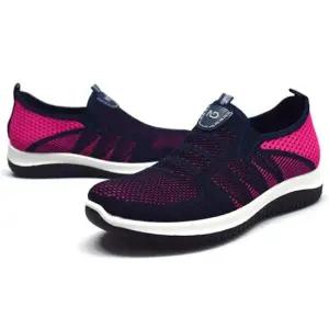 남녀공용 슬립온 여름 메쉬 슈즈 캐주얼 물놀이 신발 남자슬립온 남성슬립온