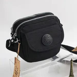 작은 메신저백 포켓 휴대폰 가방 데일리 검정 핸드백 남자크로스백 남자슬링백