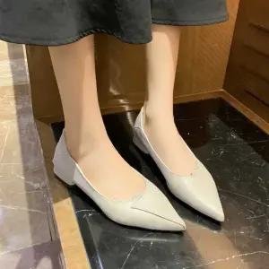 여자 하객룩 패션 신발 코디 작장인 오피스룩 구두 여성플렛슈즈 편한여자구두