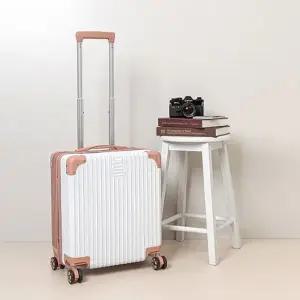레트로 미니캐리어 기내용 여행용 18인 치 캐리어 18캐리어 승무원캐리어 출장캐리어