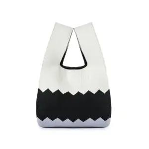 여자 니트 봉지 파우치 토트백 캐주얼 미니 손목 가방 미니손목가방 주머니가방