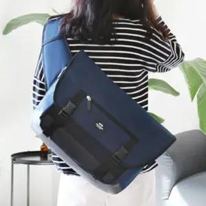 남녀공용 와이드 스트랩 메신저백 커플 메신저백 힙색슬링백 남자슬링백 남자힙색