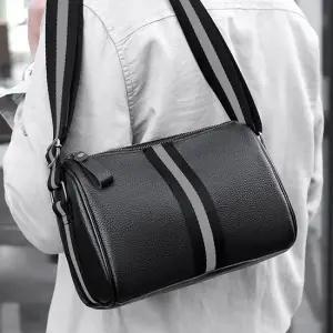 회사원 크로스백 남자 출근 가방 취직선물 데일리 옆으로매는가방 학생메신저백