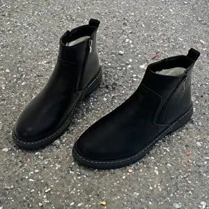 남성 양쪽 지퍼 부드러운 털 안감 블랙 첼시 부츠남자앵클 레인 슈즈 신발낚 로퍼 여성 빅사이즈 스타일 아