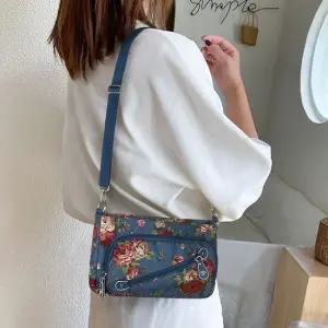 여성 데일리 플라워 미니 손가방 폰가방 크로스백 고급스런토트백 장식크로스백