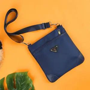 [하프클럽/알티피아]여성 크로스백 미니 사첼백