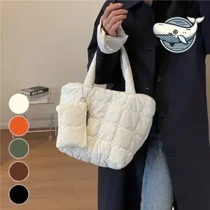 다용도 퀼팅 토트백 파우치포함 데일리 가방 퀼팅백 퀼팅가방 겨울가방 가을가방