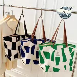 트렌디한 패턴 빅 숄더백 스타일리시한 여대생 보부상가방 여성숄더백 천가방