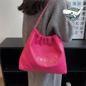 체인 숄더 백 핑크색 여성용 데일리 가방 여성숄더백 20대여자가방 휘뚜루마뚜루가방