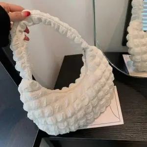 여성 여자 미니백 미니 가방 데일리 캐주얼 러블리 숄더백 패션 포인트 패턴 다용도 멀티 소품 용품 캐주얼