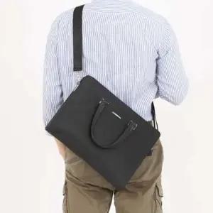 회사원 정장 손가방 고급 서류가방 남성 브리프케이스