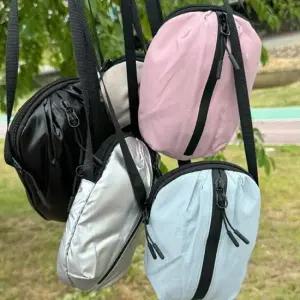 간단수납 작은가방 핸드폰 크로스백 새로지퍼 미니