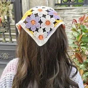 귀엽고 화사한 플라워 패턴 헤어 스카프 머리띠