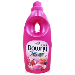 다우니 초고농축 섬유유연제 베리베리와 바닐라 본품 1L 1개