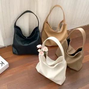 여성 빅 숄더백 MT_24212 여성숄더백 빅숄더백 여성빅숄더백 데일리백 여성토트백 보스턴백