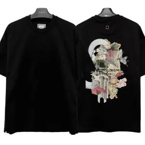 [명품] 우영미 25FW 시티 그래픽 로고 프린트 반팔티 블랙 W253TS05 718B