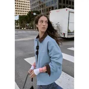 [국내] 자라 ZARA 콤비 칼라 패딩 재킷 - 하늘색 2188/351/403 5374678