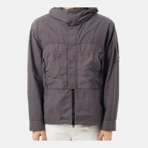 [CP컴퍼니] 씨피컴퍼니 플랫 나일론 후디드 오버 셔츠 17CMOS132A 005991G 771