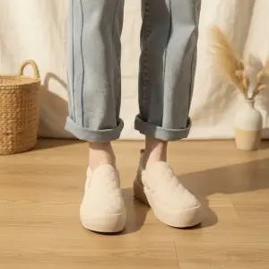 여성 겨울 가을 따뜻한 안감 퀼팅 슬립온슈즈