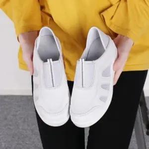 [옷자락]여성 편안한 키높이 메쉬 슬립온 신발