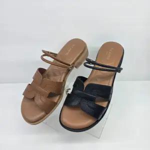 [엘칸토]엘칸토 M백화점 양가죽 여성 투웨이샌들 LCWW48U626-1 (48735595)