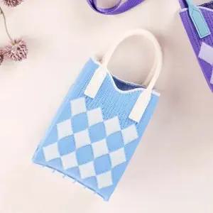 니트 미니 크로스백 니트백 다이아몬드 가방 스카이