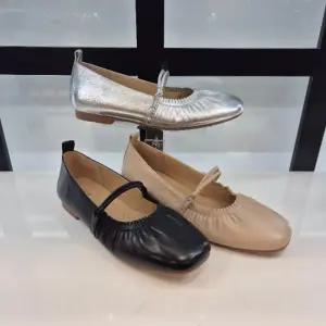 [엘칸토]엘칸토 HC11 양가죽 여성 플렛 T3K4U61J3Y (48737856)