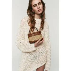 ZARA 꼬임 바니티 백 - 라이트 베이지 6299/710/111 147345