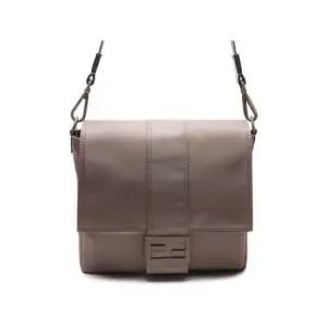 MUST IT_FENDI 22SS 남성 바게트 미디엄 크로스백 7VA537_AG0P_F0TX9_22S)