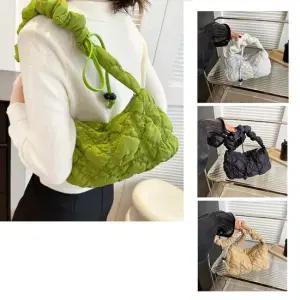 UR401 패딩백 여성 통스타일 패브릭 크로스백 데일리 여성크로스백 패딩크로스백