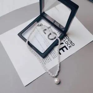 [신세계라이브쇼핑][옷자락] 여자 넥크로스 포인트 진주 초커 데일리룩 목걸이