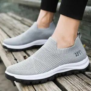 남자 여름 워킹화 편한 슬립온 스니커즈 끈 없는 코디 봄스니커즈신발종류